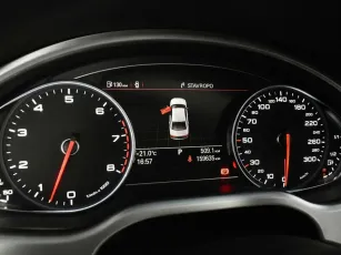 Audi  8