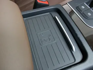 Audi  18