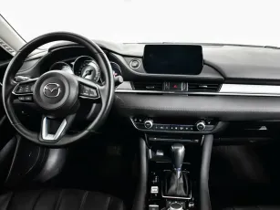 Mazda  6