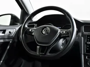 Volkswagen  11