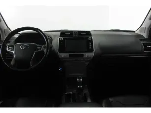 Toyota  12