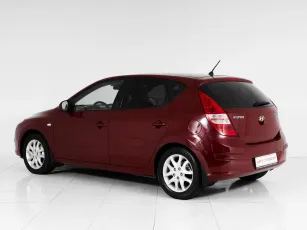 Hyundai  4