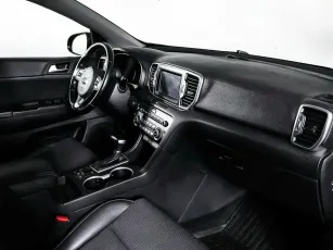 Kia  11