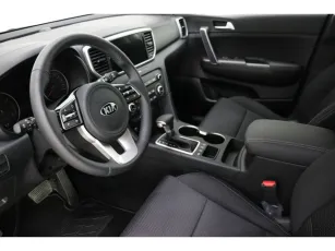 Kia  11