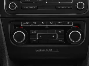 Volkswagen  12