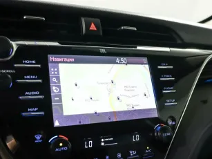 Toyota  9