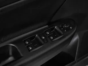 Volkswagen  13