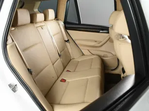 BMW  10