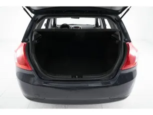 Kia  17