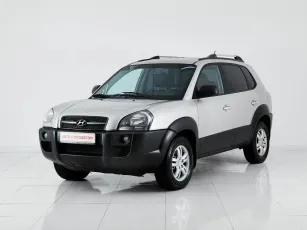Hyundai Tucson,  I