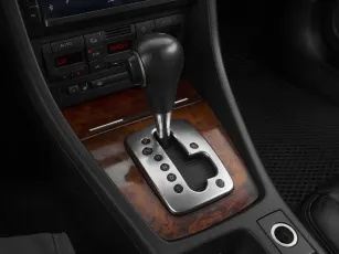 Audi  16