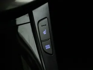 Hyundai  10