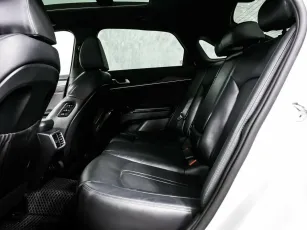 Kia  11