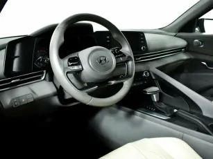 Hyundai  10