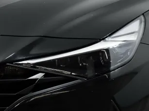 Hyundai  7