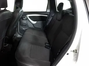 Nissan  11