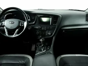 Kia  9