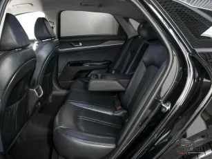 Kia  17