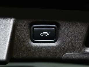 Hyundai  27