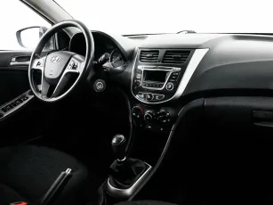 Hyundai  5