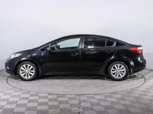 Kia  3