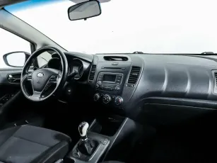 Kia  7