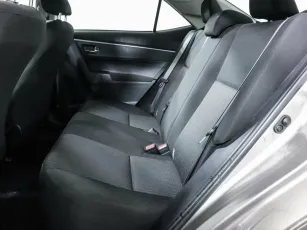Toyota  9