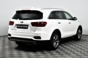 Kia  4