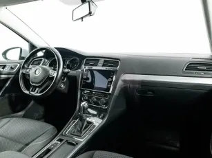 Volkswagen  5