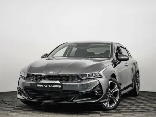 Kia K5, III