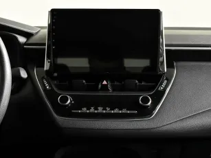 Toyota  11