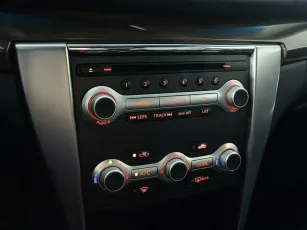 Nissan  18