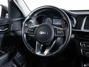 Kia  13