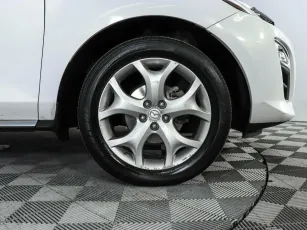 Mazda  5