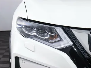 Nissan  7