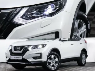 Nissan  9