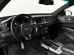 Kia  11