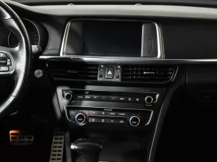 Kia  13