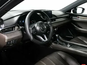 Mazda  12