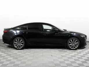 Mazda  4