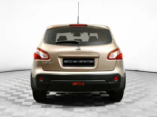 Nissan  6