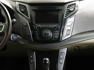 Hyundai  8