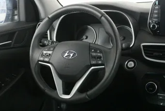 Hyundai  9