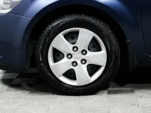 Kia  7