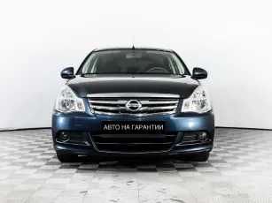 Nissan  2