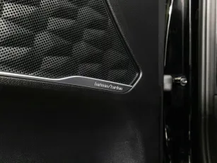 Hyundai  16