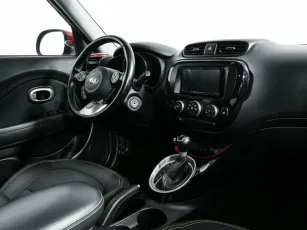 Kia  9
