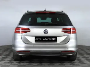 Volkswagen  4