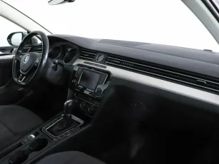 Volkswagen  6