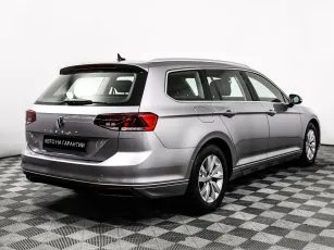 Volkswagen  5